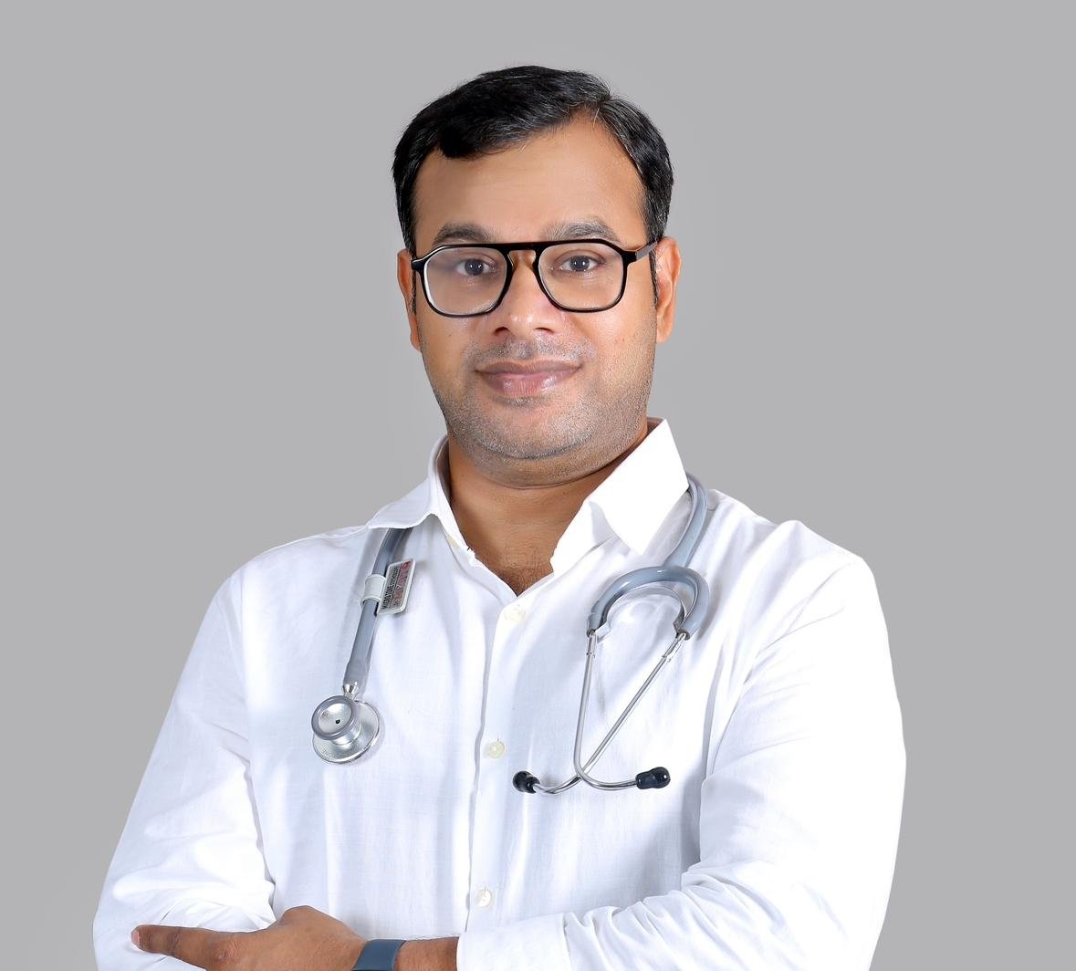 best neurosurgeon in hyderabad - dr srinivas thankari